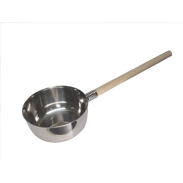 液体や粉ものをすくうのに便利です。又、水まきにも材質　本体：１８−８ステンレス　柄：天然木サイズ　径（外径）　約16ｃｍ　高さ約7.5ｃｍ　全長　約52.5ｃｍ容量　約1400ｃｃ【水杓、ひしゃく、墓参り用品、神社用品、水撒き・水まき・水や...