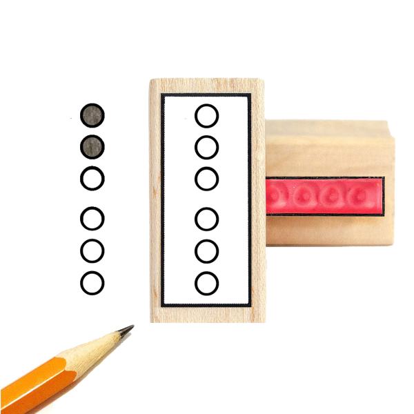 【商品概要】楽譜やノートに、楽器のテンプレートをスタンプで押し付け、ペンや鉛筆などで任意の部分を塗りつぶして下さいこれで多くの時間を削減できます！レーザー成形の1000dpiゴム製。寸法：(2.54cm × 1.27cm) 。本体は手触りの...