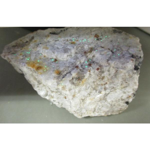 Autunite 燐灰ウラン石 愛知県三田石材6101 Buyee Buyee 日本の通販商品 オークションの代理入札 代理購入