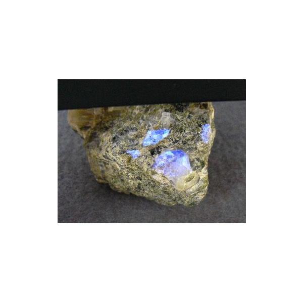 Scheelite 灰重石 長野県甲武信鉱山3244 Buyee Buyee 提供一站式最全面最專業現地yahoo Japan拍賣代bid代拍代購服務bot Online