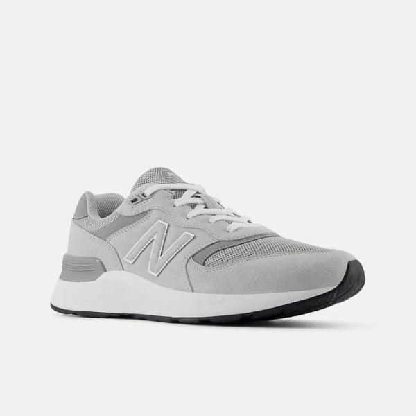 ニューバランス NB メンズ カジュアル ウォーキング シューズ Walking Fresh Foam 880 v7 M8806HE 2E 【2026SS】