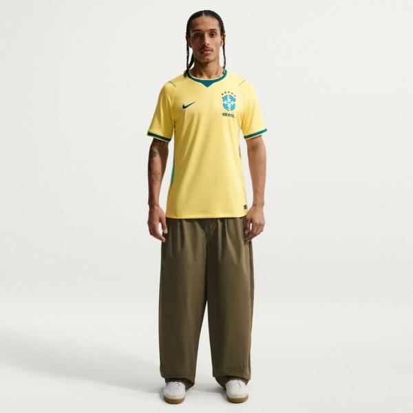 ナイキ ブラジルユニフォーム 新品未使用タグ付きメンズ M 人気商品】□ ナイキ NIKE メンズ サッカー ウェア レプリカ
