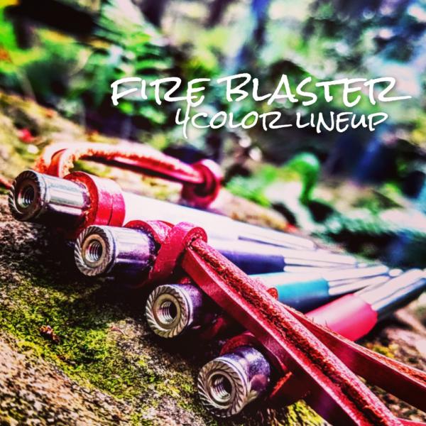 今話題のソロキャンプファミリーBBQでも案外使っている方の少ないファイヤーブラスターうちわで風を送ったりするよりよほど効率的に灰が舞うこともなく火を大きく出来ます吹き込み口は重厚感ある見た目に、吹き込み口のむき出しの火吹き棒より安全にまた、...