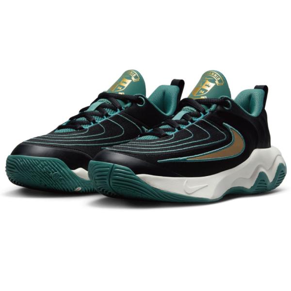 どんな夜も、あらゆるポジションから試合にインパクトを与えられるのがヤニス。グリップに優れたトラクションと足裏の2層構造のフォームでゲームにしっかりと集中し、最高の状態でプレー。足の甲部分に軽量で通気性に優れた素材を使用したイモータリティ4は...