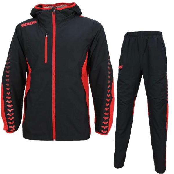 アリーナ独自の「アクアスパイラルパターン」とストレッチ性のある素材「ソロテックス」で【動きやすさ】と【フィットシルエット】【はっ水性】を兼ね備えたチームウェアです。フィットシルエットの為、鍛えられたスイマーの身体を表現できるパターンです。■...