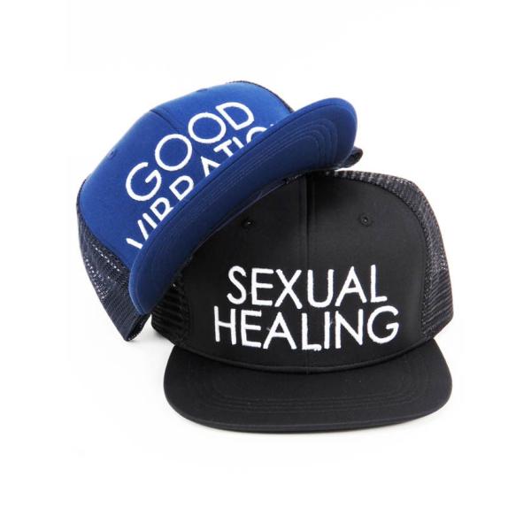 Seven Colors ORIGINAL  EMBROIDERY MASHCAP (メッシュキャップ)