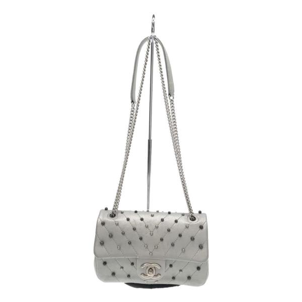 【スタッズがおしゃれ♪】CHANEL ショルダーバッグ CHANEL◇ショルダーバッグ/レザー/SLV/Vステッチ/スタッズ