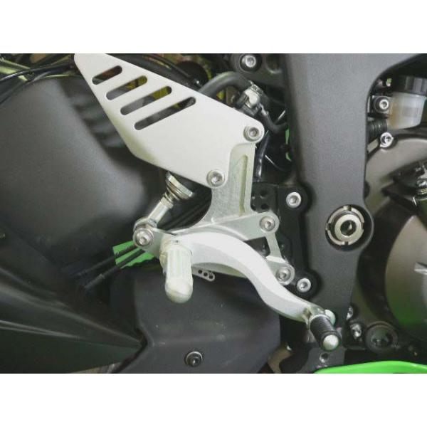 BEET バックステップ シルバー BEET（ビート） BEET ZX-6R バックステップ関連パーツ ハイパーバンク