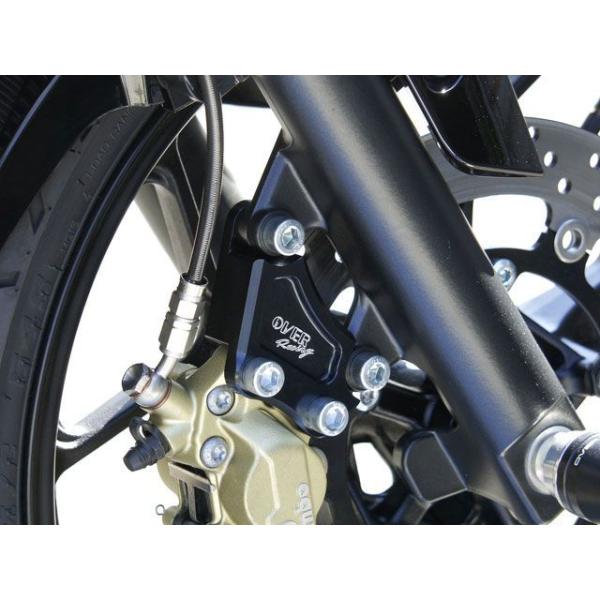 ●メーカー名：オーバーレーシング / OVER RACING●商品名：フロントキャリパーサポート ブレンボ4P用●カラー ブラックメーカー品番：・83-35-11BJANコード：4539770113628MT-25YZF-R25■ブレンボ4...