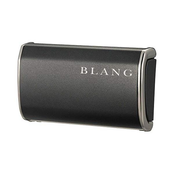 本製品は、普段使っている香水をクルマ用の芳香剤として楽しむことができる香水ディフューザーです。本物の香水を車内で楽しむことにこだわり、既製の香水を活用できる仕様にしました。本製品はエアコン取り付けタイプです。エアコン風に乗せて車内を香水の上...