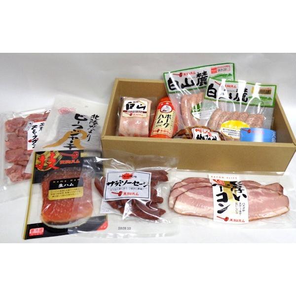 プレゼント 食品 肉 肉加工品 天狗ハム 天狗ハムオリジナルギフト SL−80 クール便対応 送料無料 福袋 :26631101:スターリカーズ ヤフー 店 - 通販 - Yahoo!ショッピング プレゼント 食品 肉 肉加工品 天狗ハム 天狗ハムオリジナルギフト SL−80 クール便対応 送料無料 福袋 :26631101:スターリカーズ ヤフー 店 - 通販 - Yahoo!ショッピング