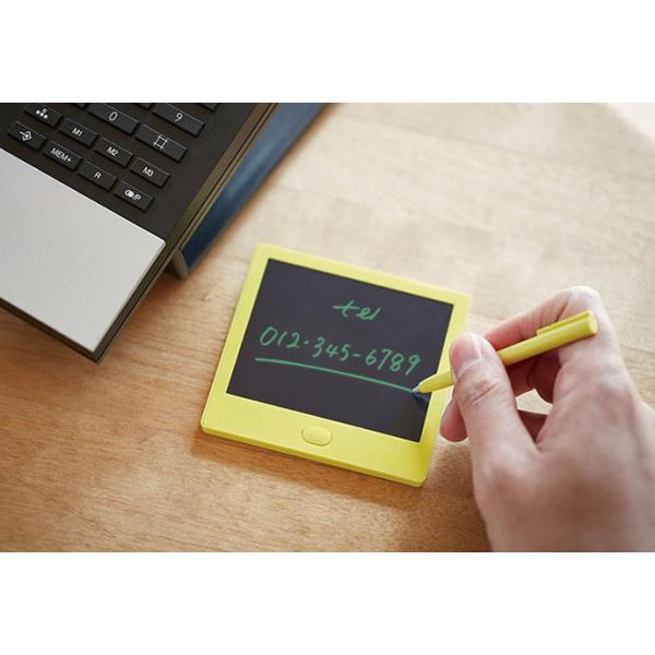 Yellow● 外形寸法 　 86（W）×86（H）×5.5（D）mm（スタイラス除く）● 画面サイズ  約3.9インチLCD 75×64（mm）● 質量　　　  約40g