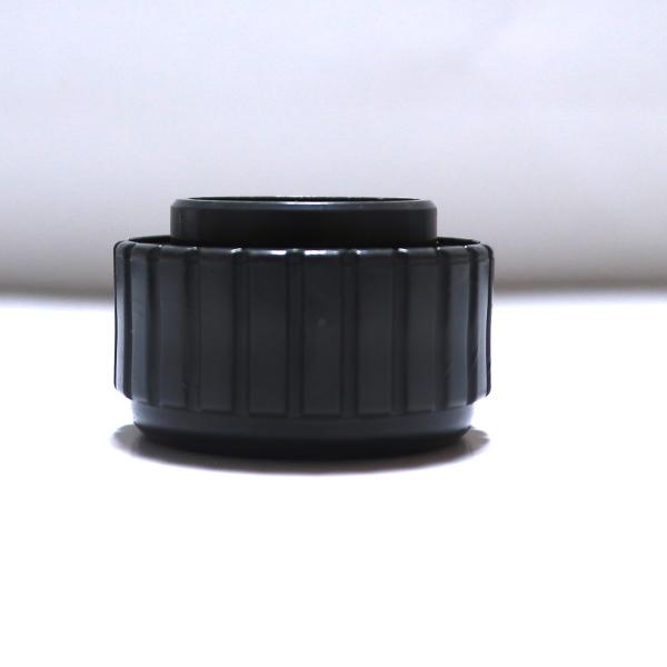 宅配便発送となります。ネジ式アジャスターサイズ： 底部直径 約 44ミリ×厚み 約 23ミリ ネジ部 約 30ミリ　　　　素人の計測です。若干の誤差はご了承ください。● 室内や船舶などキャスターを交換してご使用いただけます。※この商品は、ネ...