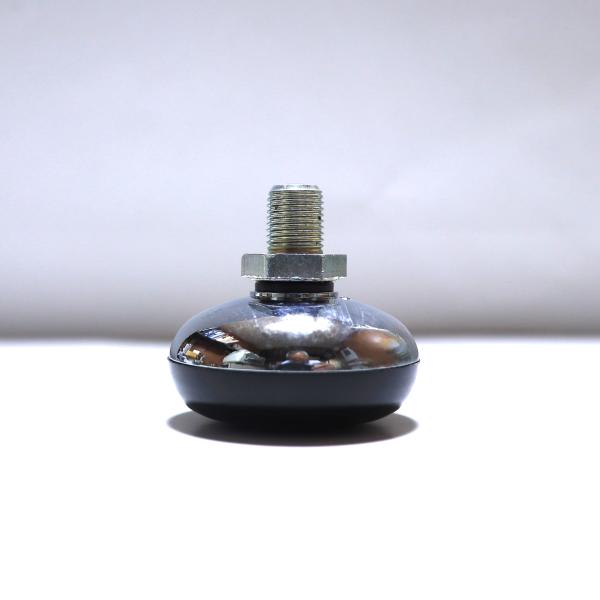 宅配便発送となります。チェア 交換用固定脚　ネジ式サイズ： 直径 約 50ミリ×厚み 約 20ミリ ネジ部 約 14ミリ　　　　素人の計測です。若干の誤差はご了承ください。● 室内や船舶などキャスターを交換してご使用いただけます。※この商品...