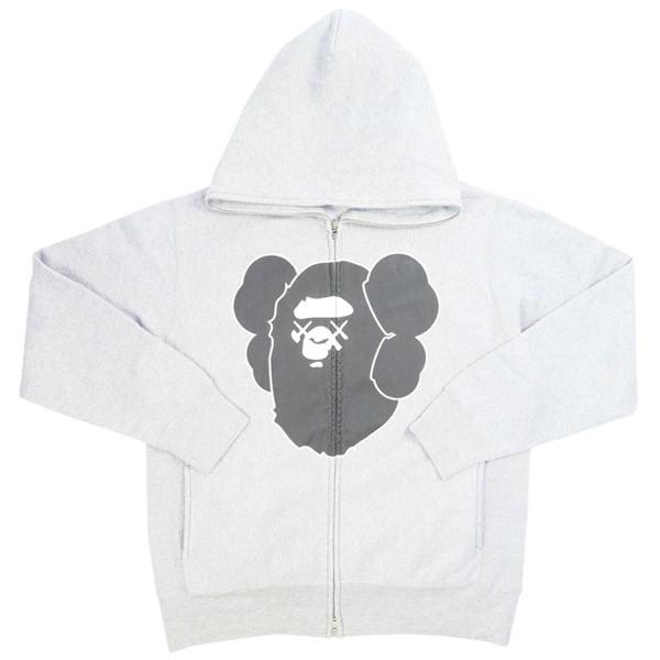 ショッピング価格 A BATHING APE × KAWS パーカー パーカー