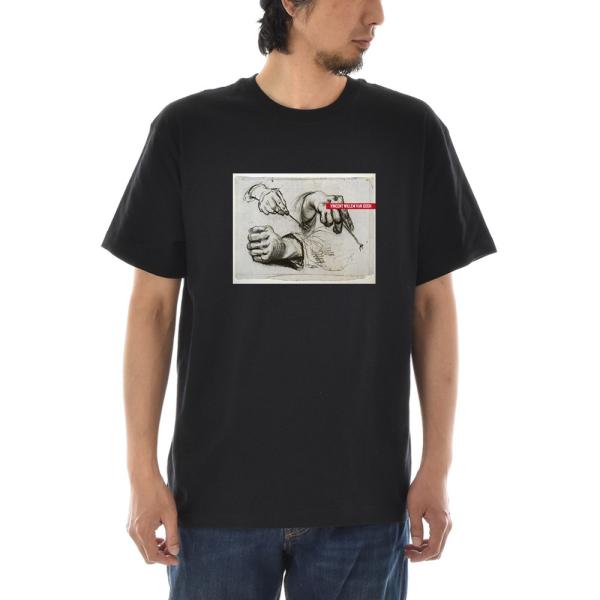 y A[gTVczSbz TVc Three Hands, Two Holding Forks t@  Y fB[X 傫TCY G  ubN 