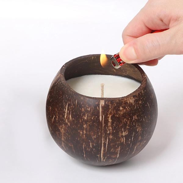 仕様:素材:ココナッツシェル茶色パッケージに含まれるもの:1ピースココナッツシェルキャンドルカップ(キャンドルなし)...