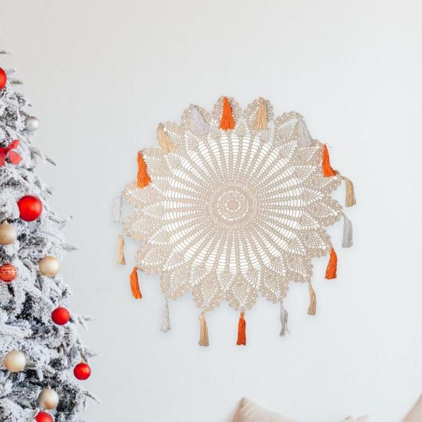 説明:[プレミアム素材]: ラウンドテーブルクロスは.手作りのかぎ針編みによる高品質のコットンロープで作られており.ボヘミアンな装飾に最適です. [幅広い用途]: このコットンテーブルカバーは.キッチン.ダイニングルーム.カフェ.レストラン...