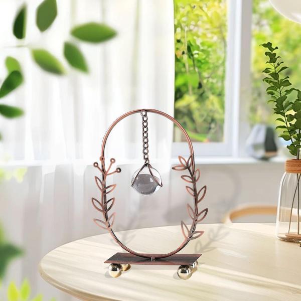 説明: itor鉄の彫像飾り]:クリエイティブアイアンクラフトラウンドボール彫像装飾的な職人技のある丸玉像彫像クリエイティブエレガンスのタッチを追加しながら.自宅の装飾に最適な追加です > bural汎装飾]:あらゆるスペースの美学を...