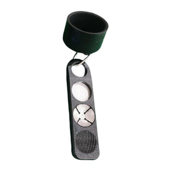 説明:[多機能]: このビリヤードチョークホルダーは.シェーピング.スカッフィング.チョークの保管など.キューチップの修理に不可欠な4つの機能を兼ね備えており.ビリヤード愛好家にとって優れた価値を提供します. [便利で効率的]: 操作が簡単...