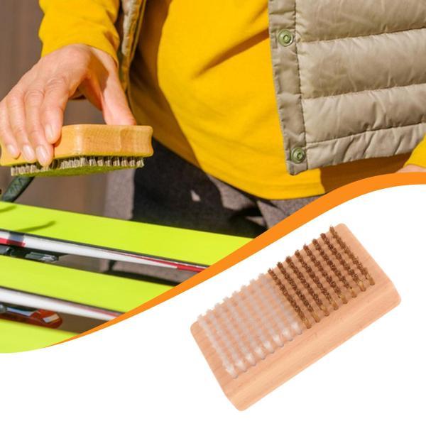 説明:[万能2 in 1 チューニングパワー]: 片側には硬い真鍮の毛.もう片側には細いナイロンの毛が付いた両面デザイン.この便利なツール1つで.ワックスがけの複数のステップをこなすことができます. [ワックス除去]: 硬い真鍮の毛の側面は...