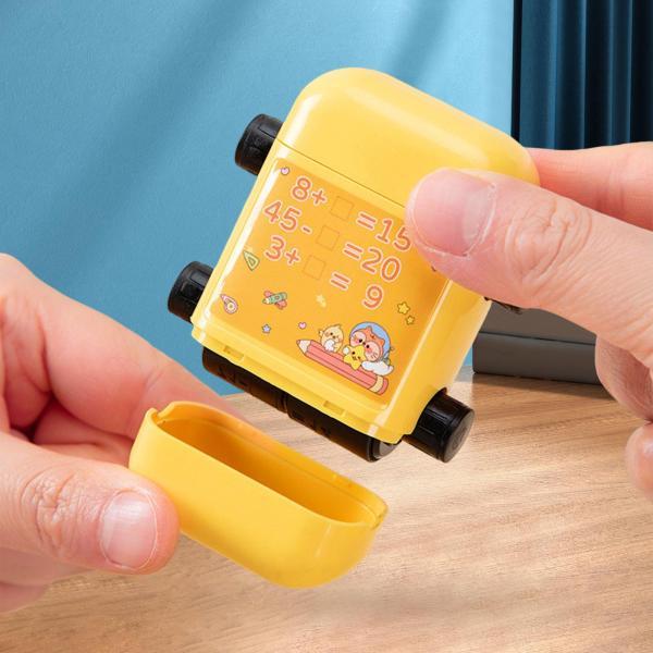 説明:ダブル ヘッド: 足し算と引き算のローラー スタンプのダブル ヘッドは.100 以内のさまざまな調整可能なアルゴリズムの質問用で.子供の学習に最適です.ローラースタンプ:ローラーデジタルティーチングスタンプ.各ローラーの10個の数字は...