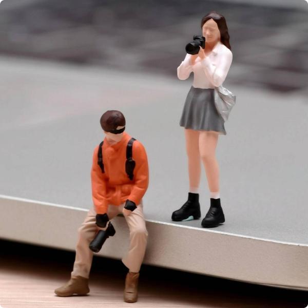 1/6スケール フィギュア素体 2体セット カスタム用 男性と女性の写真家フィギュア2体セット フルカラー写真家フィギュア