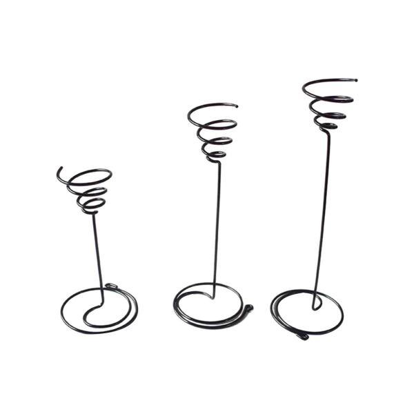 説明:[美しい構造]: エアプランツコンテナはスパイラル装飾でデザインされており.通気性と通気性があるだけでなく.実用的で美しいです.[プレミアムで信頼性の高い]:エアプランツホルダーは鉄素材で作られており.丈夫で摩耗しにくく.長期間耐久性...