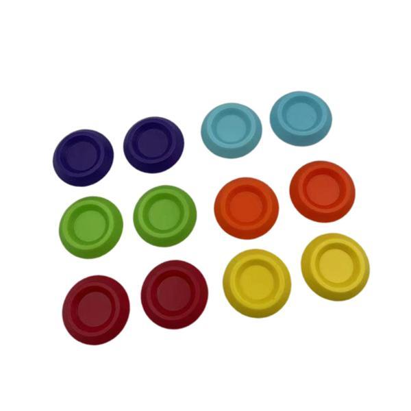 説明:[カラー]: 6色の明るい色のミニフィーダーボウルが12個(各2個)付属しており.整理整頓しやすく.ペットの生息地に彩りを添えます. [多用途]: フィーダーボウルは.等脚類.スプリングテール.デュビアゴキブリ.ドワーフホワイト.その...