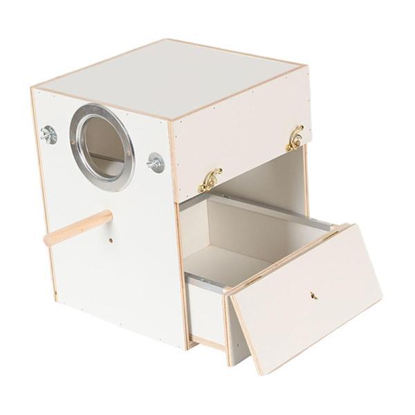 説明:[鳥類の繁殖巣]:インコの巣箱は.産卵と雛の育成に快適で安全な環境を提供することで.自然な営巣と繁殖行動を促進します.内部のバッフルが卵の転がりや損傷を防ぎます. [便利な掃除]: オウムの交尾ハウスは右側の開口部と引き出し式のデザイ...