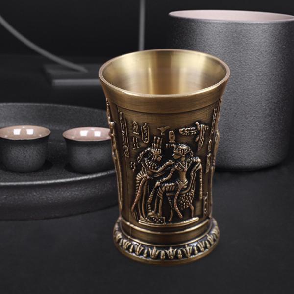 説明:この絶妙なワイングラスは古代エジプト風で.飲みながら歴史を感じさせます.目を引くデザインと最高品質は何年も続き.優雅で素晴らしい飲酒体験を提供します.頑丈なベース.頑丈なベース.完璧なバランス.持ちやすく.転倒したりこぼれたりしない....