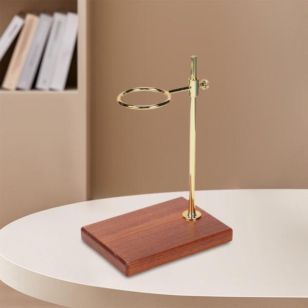 説明:[素材]:コーヒースタンドは優れた木材とステンレススチール素材で作られており.丈夫で耐久性に優れ.表面が滑らかで手触りが快適です. [デザイン]: このコーヒードリッパーホルダーには.ポットとフィルターカップの中央に調整システムがあり...