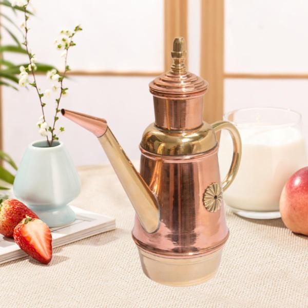 銅製オイルディスペンサー容器 450ml キッチンオイルポット 伝統的な