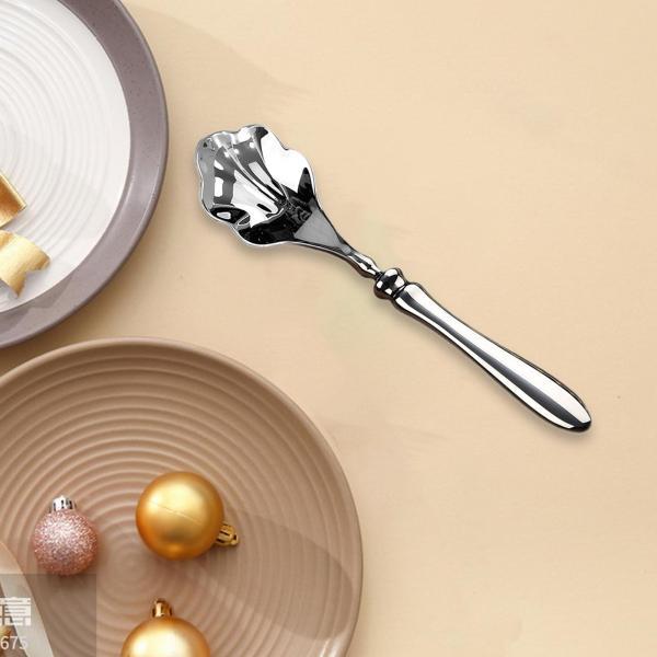 説明:[プレミアム素材と仕上げ]: 高品質の304ステンレススチールで作られたこのサービングスプーンは.鏡面研磨された表面が特徴で.頑丈で信頼性が高く.長持ちします. [魅力的なデザイン]: スープスプーンは.ひょうたん型のハンドルが付いた...