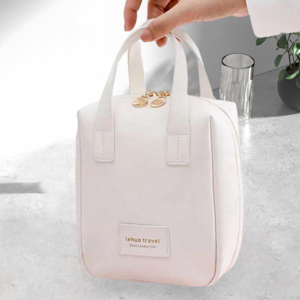 説明:[大容量]この化粧品バッグには複数の収納スペースがあり.バスアメニティをより整理できます.アイシャドウ.メイクブラシ.クリーム.口紅.その他の化粧品を収納できる6つの独立したポーチ.[高品質]トラベルコスメバッグは高品質のPUレザー素...