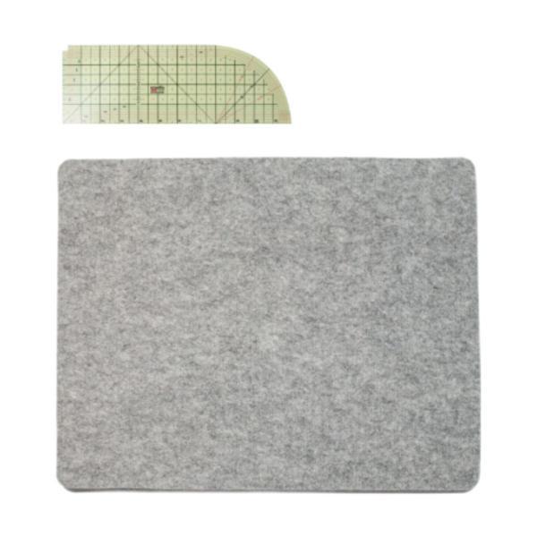 説明:[耐高温フェルトアイロンマット]アイロン台マットはフェルト素材で作られており.丈夫で耐摩耗性があり.耐高温性があり.生地を裏返さずに両面にアイロンをかけることができます.仕様:材質: フェルト.ABSアイロンパッド: 43cmx34....