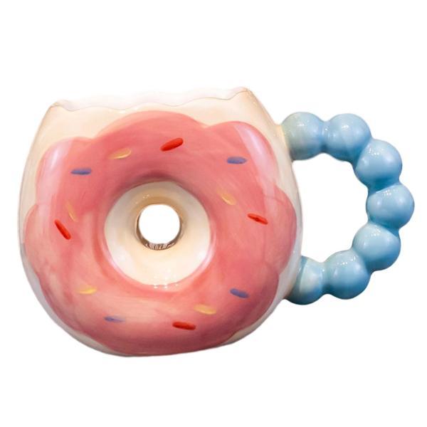 説明:かわいいドーナツ:ドーナツ型のマグカップ.ユニークでキュート.ファッショナブルでシンプル.容量:容量は約430MLで.小さくて絶妙です.無料のDIY:カップに独自の3Dステッカー(含まれていません)を貼ることができます.無料のDIYモ...
