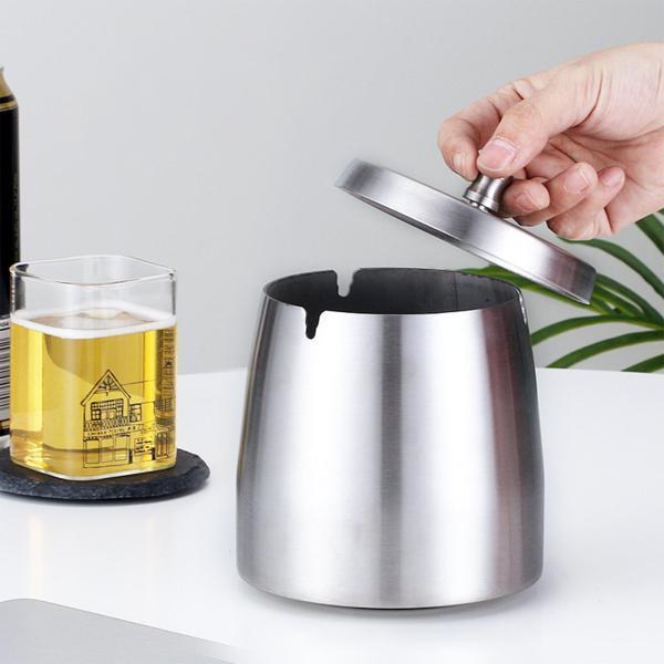 説明:灰皿:つや消しステンレス鋼でできており.酸化.腐食に強く.壊れにくいです.溝と中央の柱の設計:煙制御柱を設置し.タバコを簡単に消すことができます.カバー付きで煙を遮断し.灰が他の人に影響を与えないようにします.ダブルノッチデザイン:2...