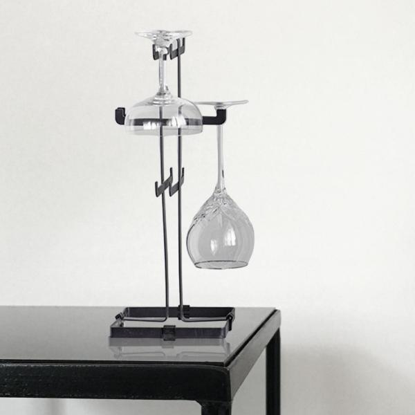 説明:[デザイン]: ミニマリストのワイングラスラック.ワイングラス用のクリエイティブなディスプレイスタンド.ヨーロッパの家庭用.[素材]: このワイングラスラックは鉄素材で作られており.耐久性と長寿命を保証します.[特徴]: ステムウェア...