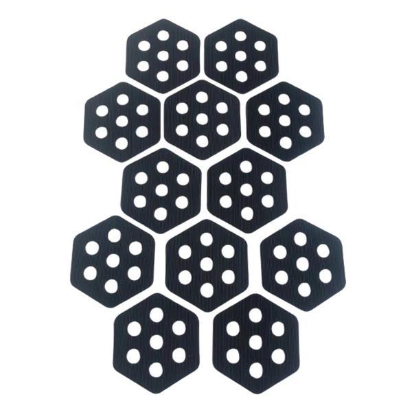 説明:[多用途]: 六角形のサーフボードトラクションパッドはサーフボードやボートに最適で.様々な表面でのグリップと安定性を高め.水上での安全な体験を保証します. [滑り止め機能]: 六角形のサーフボードパッドは滑り止めと防水設計が特徴で.天...