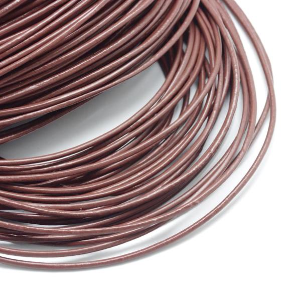 【2000円以上ご購入でネコポス送料・無料キャンペーン中】アクセサリーパーツの事ならSTONEKITCHENにお任せ！！！スタッフが厳選した人気のアクセサリーパーツを多数取り揃えています。ブレスレットやネックレスの制作におススメです♪太さ：...