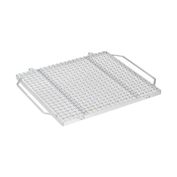 【コメント】細かい食材も焼けるよう網目を小さくデザインし、ダッチオーブンも載せられる強度を持った焼網です。スノーピーク製焚火台や、グリルブリッジにセットして調理ができ、バーベキューボックスProにも載せて使うことが出来ます。●材質:スチール...