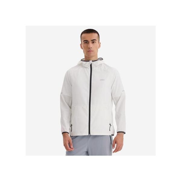 【コメント】ランニング中の風を防ぎながら、透湿性にも優れたランニングジャケット。風や寒さから身を守りながらトレーニングを続けることができます。■優れた防風性風から体を保護する優れた防風素材を採用。■汗処理性能汗の管理に優れた素材が、ドライで...