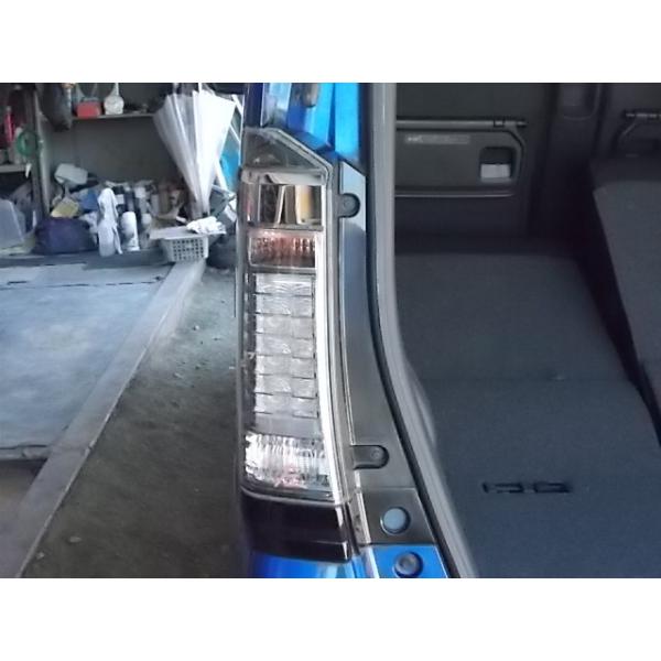 N-BOX N−BOX DBA-JF1 左テールランプ 35959 : 吉永商店 - 通販