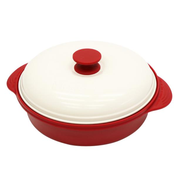 レンジでチンするだけ、フライパンで焼いたような焼き目！温野菜、野菜炒め、焼き餃子、あさりの酒蒸しなども簡単に！深型なので鍋物にも！本体サイズ：約230×274×111mm(鍋厚約50mm)本体重量：約620g■生産地：中国■素材・成分：本体...