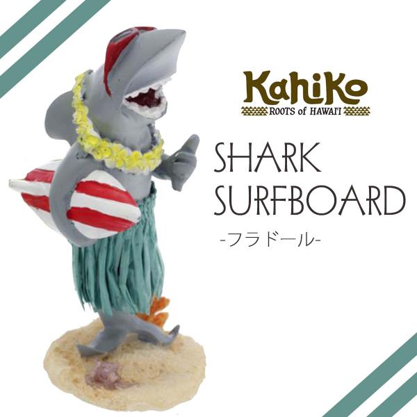 stradiy_shark-surfboard