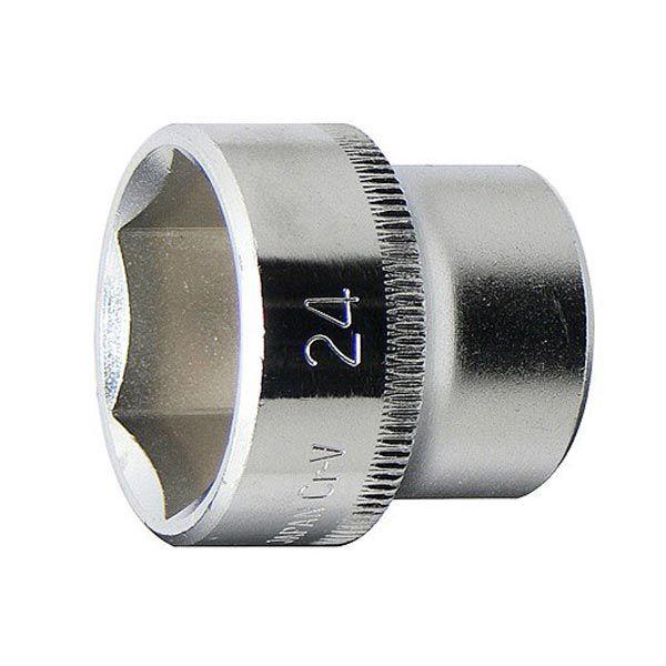 厳選されたクロームバナジウム鋼を鍛造・熱処理した、強靭で耐久性に優れたソケットです。ソケットの周囲に滑り止めのローレット加工(ナールドデザイン)つきで、手回しもしやすい。[差込角] 3/8"(9.5mm)[サイズ] 24mm[全長] 30m...