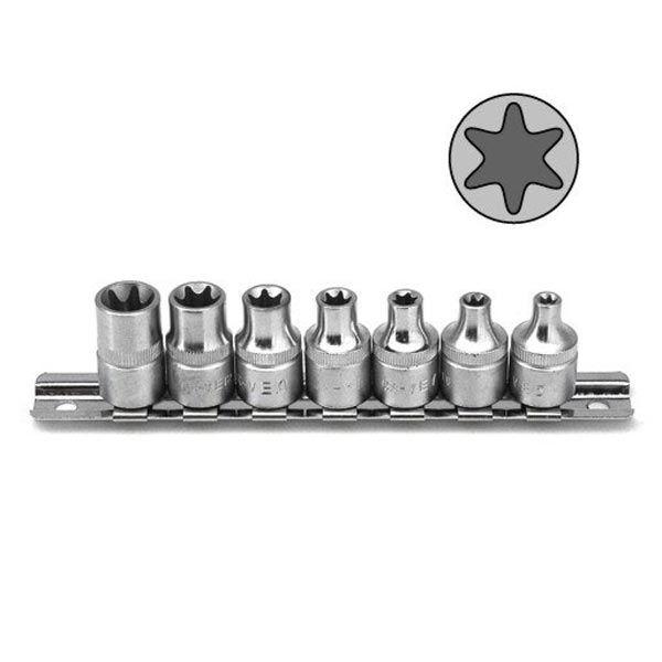 輸入車のテンションプーリーや国産車のスタッドボルト等の締緩に使用できるヘクサロビュラソケット(E型トルクス)のセットです。[サイズ] E5、E6、E7、E8、E10、E12、E14[全長] 28mm[材質] クロームバナジウム鋼[仕上げ] ...