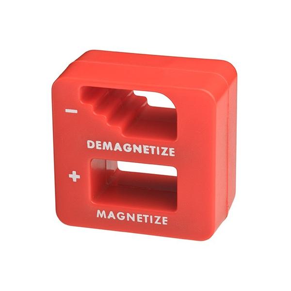 ドライバーなどの先端を本体に差し込み、軽く擦るだけで、簡単に着磁/脱磁が行えるマグネタイザーです。[外寸/WHD] 52×50×29(mm)