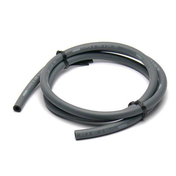 耐ガソリン性のホースです。[サイズ:内径×外径] 4×8(φmm)[材質] NBR[耐熱温度] 120℃[耐用年数] 約2〜3年